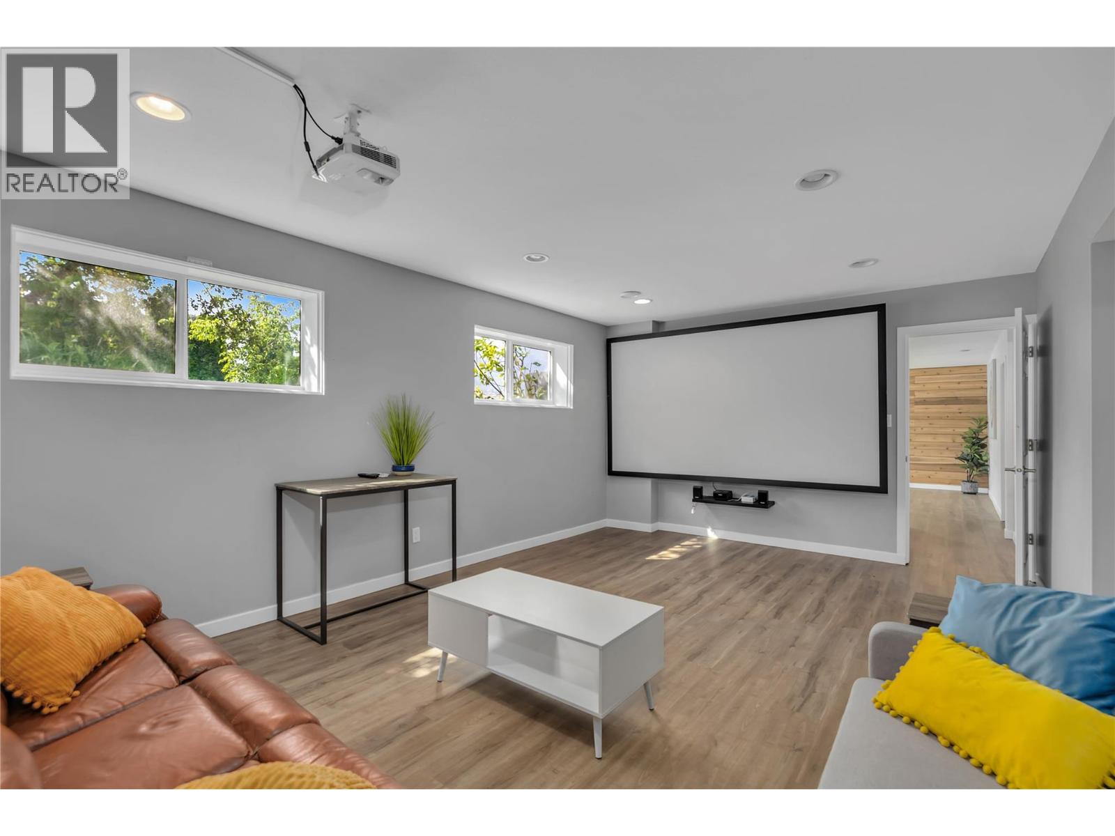  1301 Ponderosa Road, West Kelowna