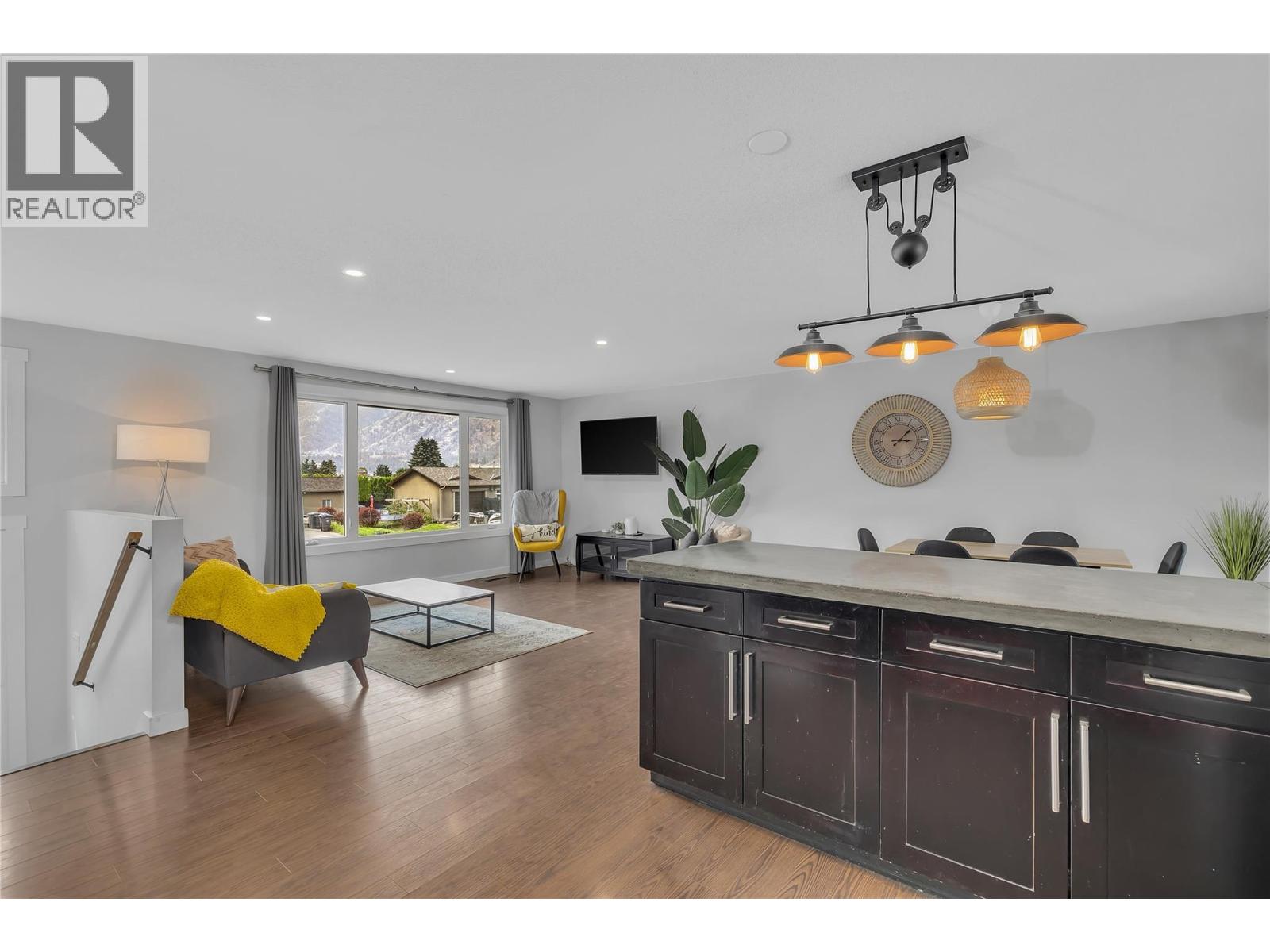  1301 Ponderosa Road, West Kelowna