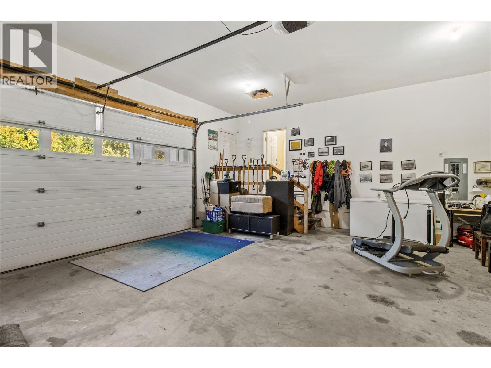 2422 Waverly Drive, Blind Bay