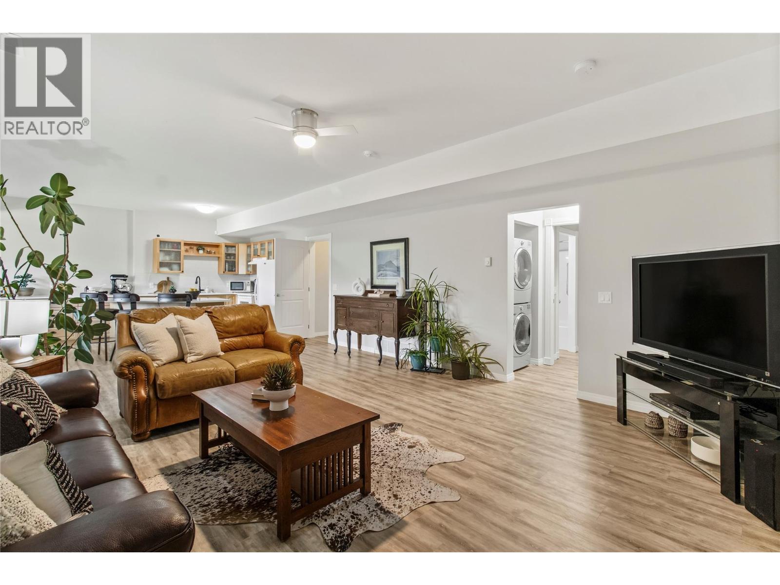 2422 Waverly Drive, Blind Bay