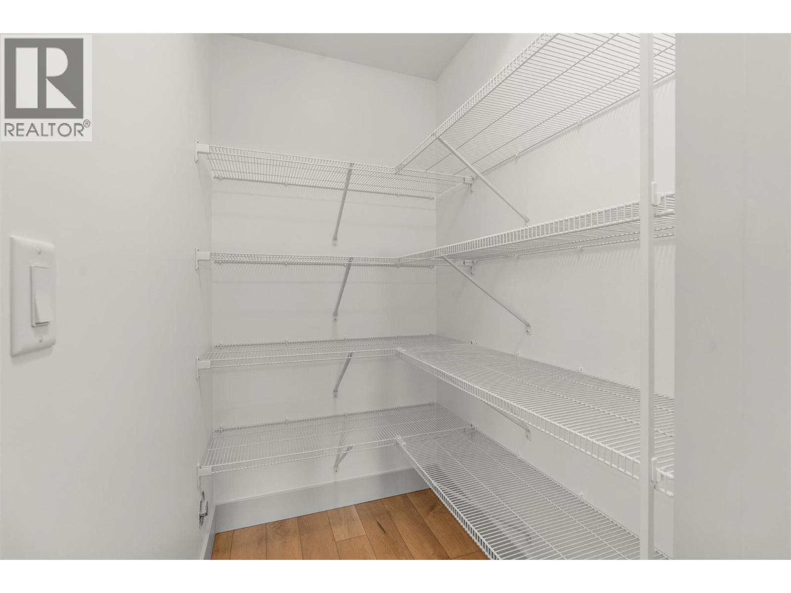 2345 Patterson Avenue Unit# 102, Armstrong
