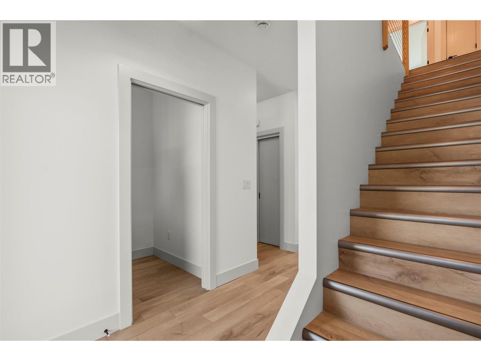 2345 Patterson Avenue Unit# 102, Armstrong
