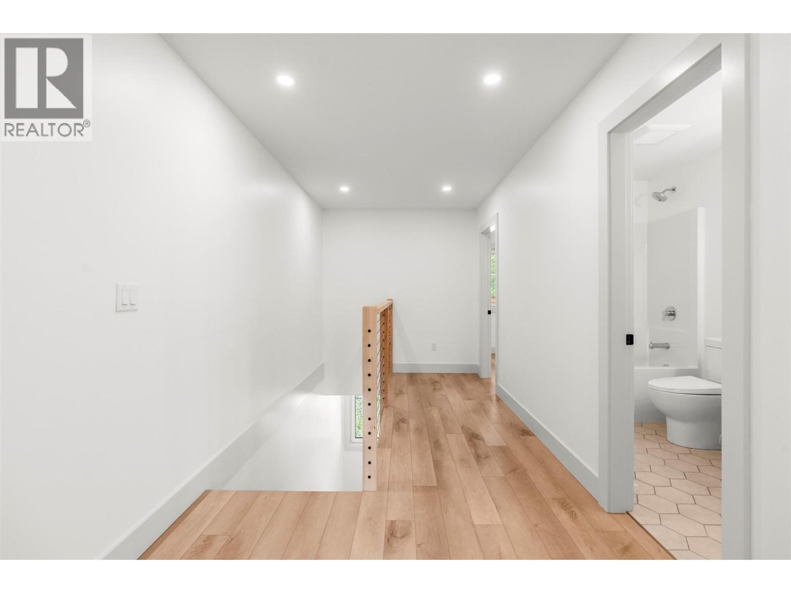 2345 Patterson Avenue Unit# 102, Armstrong