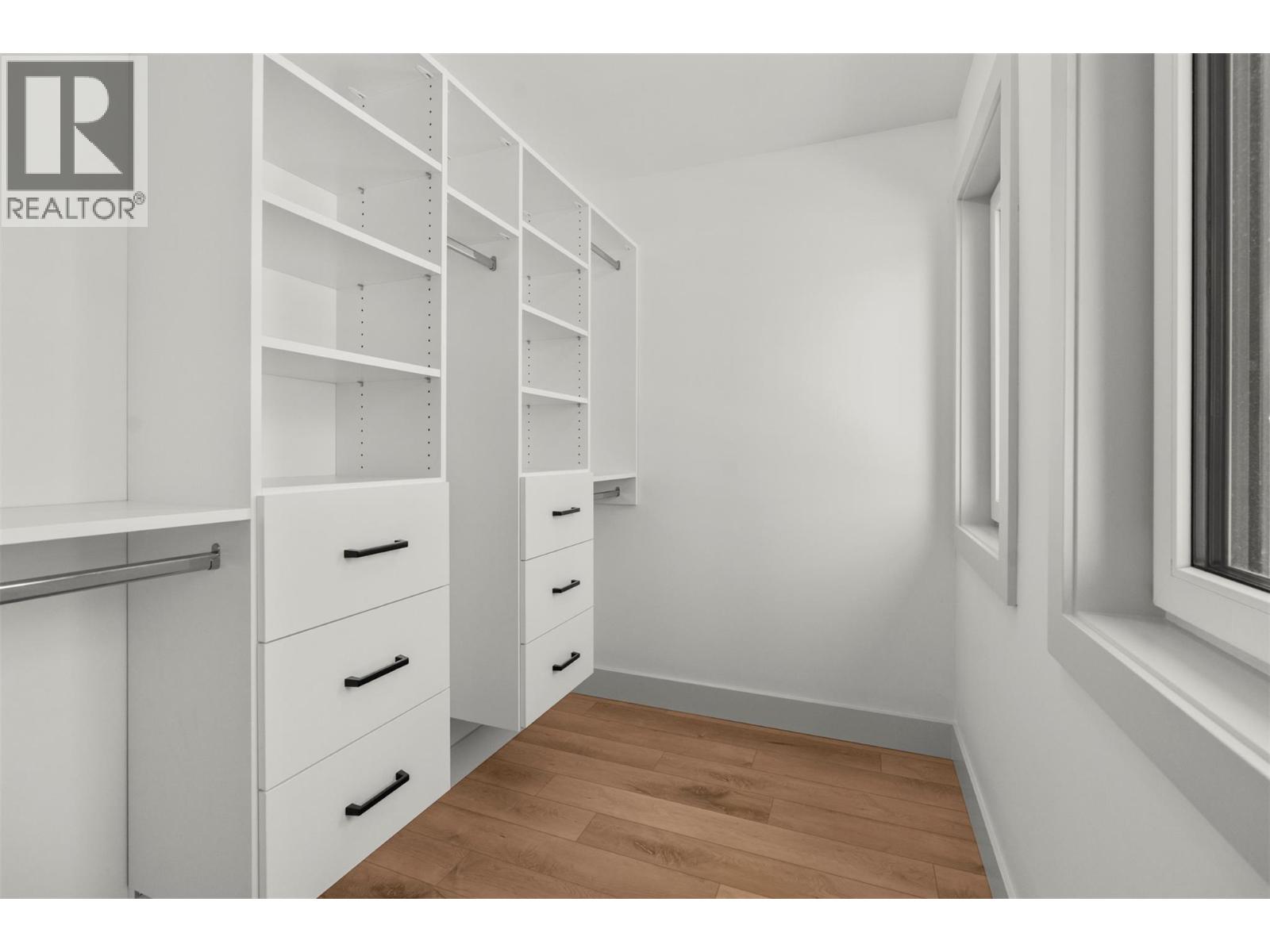 2345 Patterson Avenue Unit# 102, Armstrong
