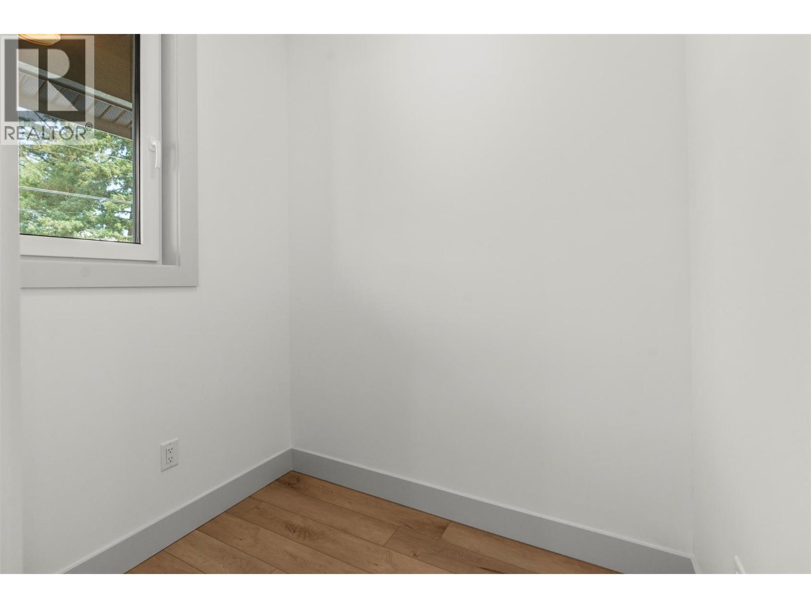 2345 Patterson Avenue Unit# 102, Armstrong