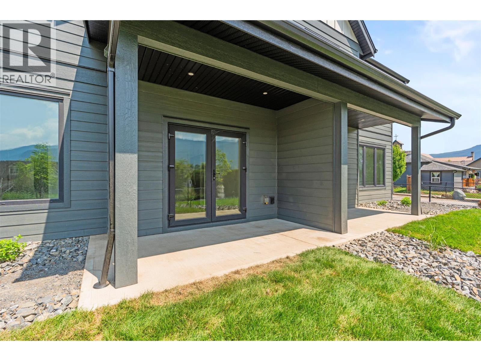 2345 Patterson Avenue Unit# 102, Armstrong