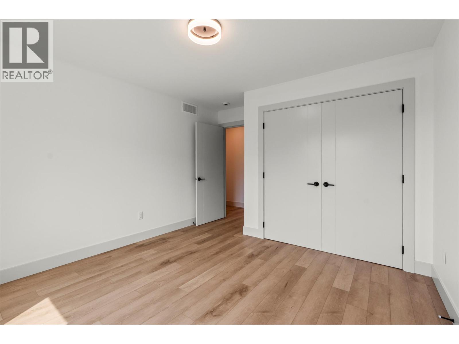 2345 Patterson Avenue Unit# 102, Armstrong