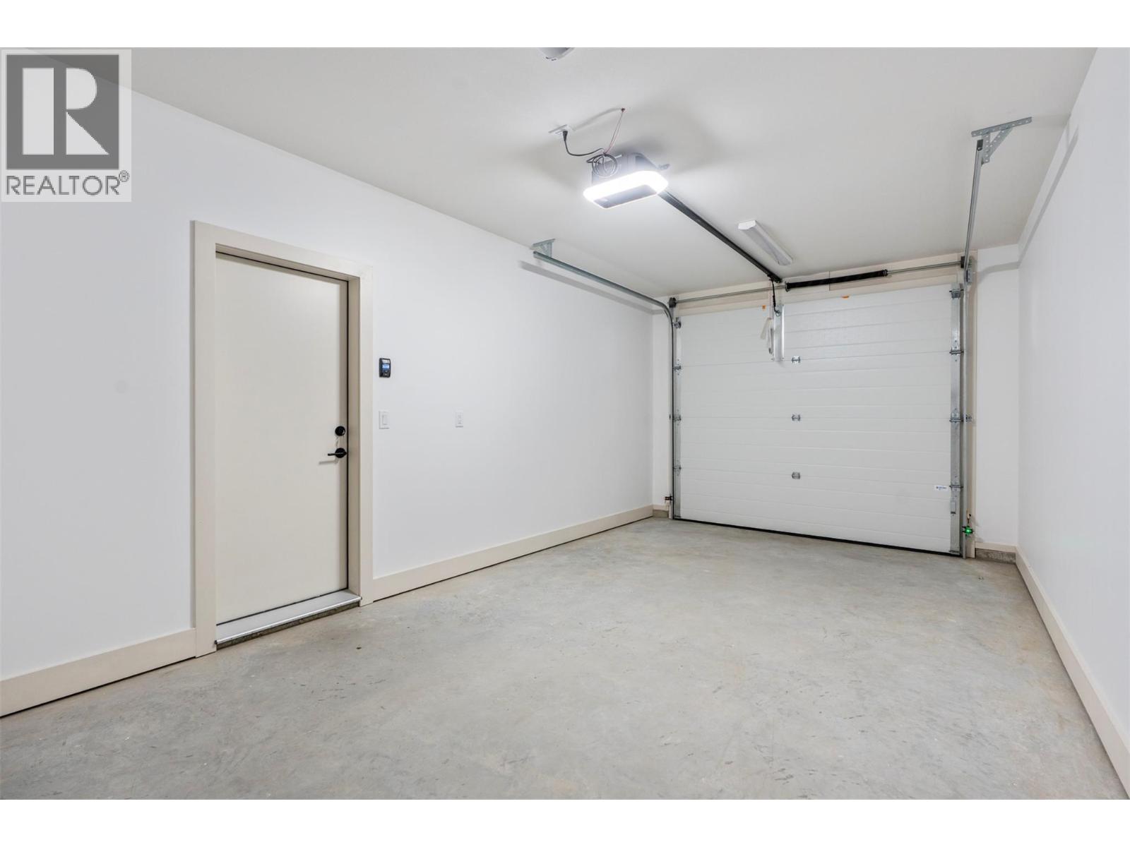 2345 Patterson Avenue Unit# 102, Armstrong