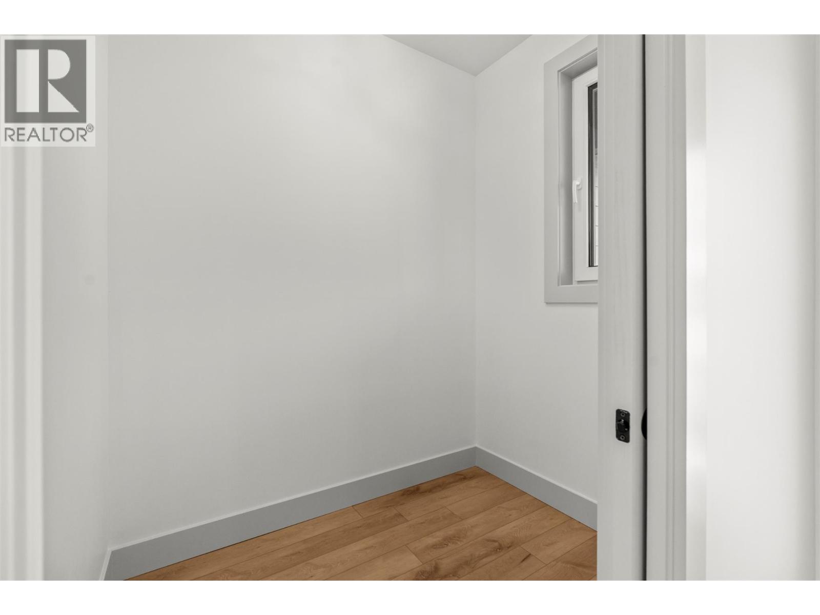 2345 Patterson Avenue Unit# 101, Armstrong