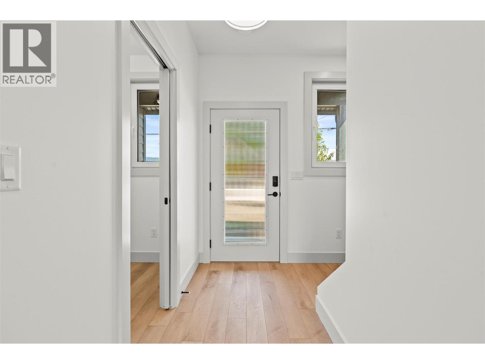 2345 Patterson Avenue Unit# 101, Armstrong