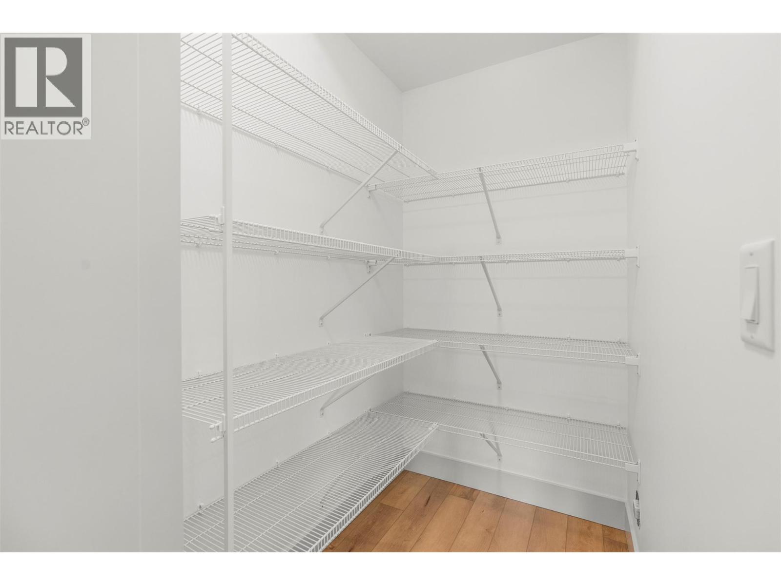 2345 Patterson Avenue Unit# 101, Armstrong