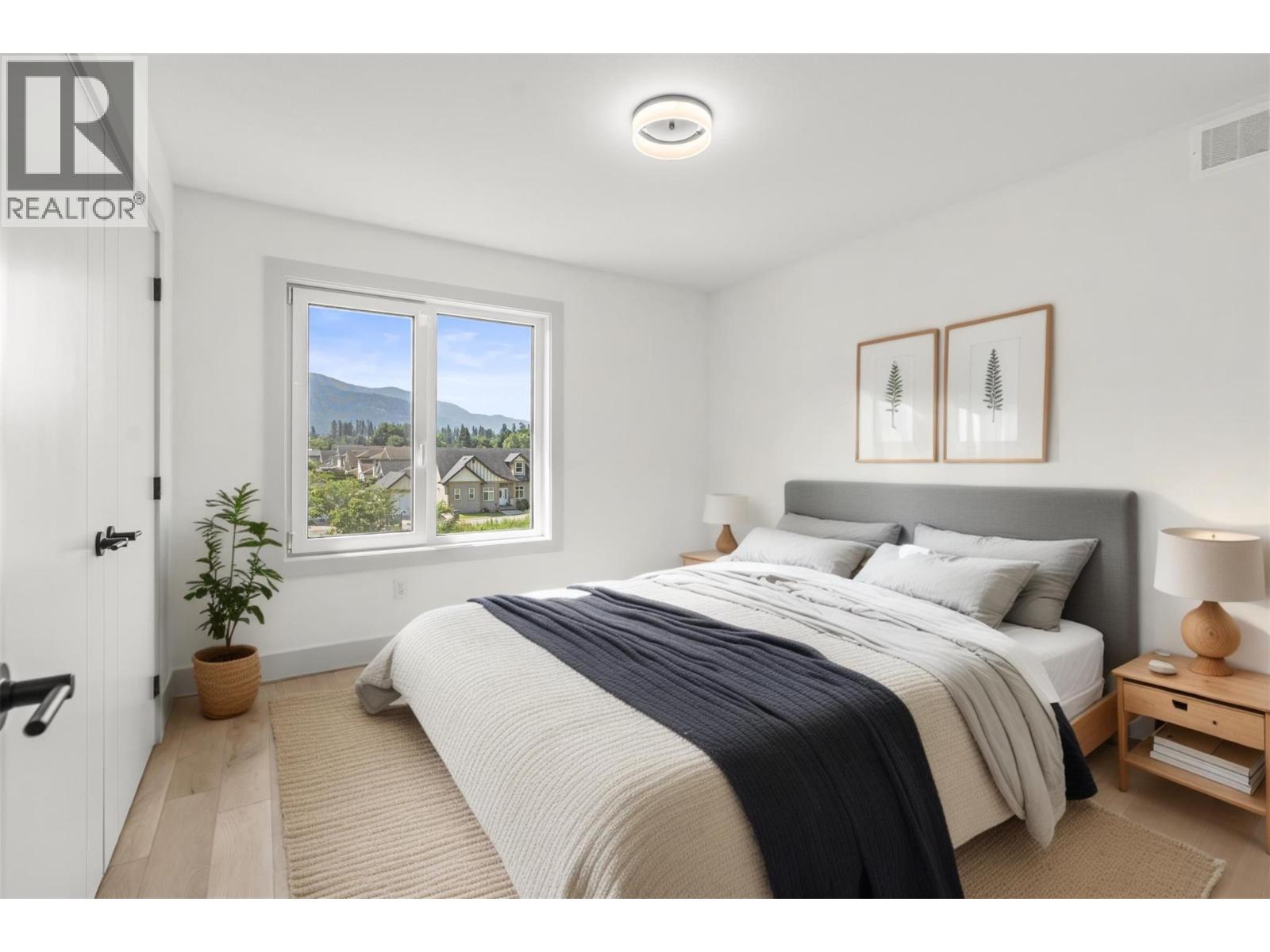 2345 Patterson Avenue Unit# 101, Armstrong