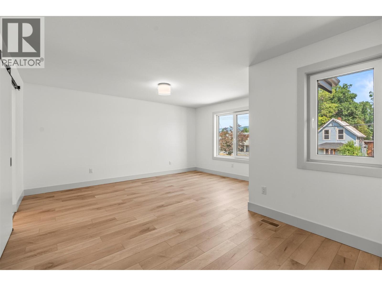2345 Patterson Avenue Unit# 101, Armstrong