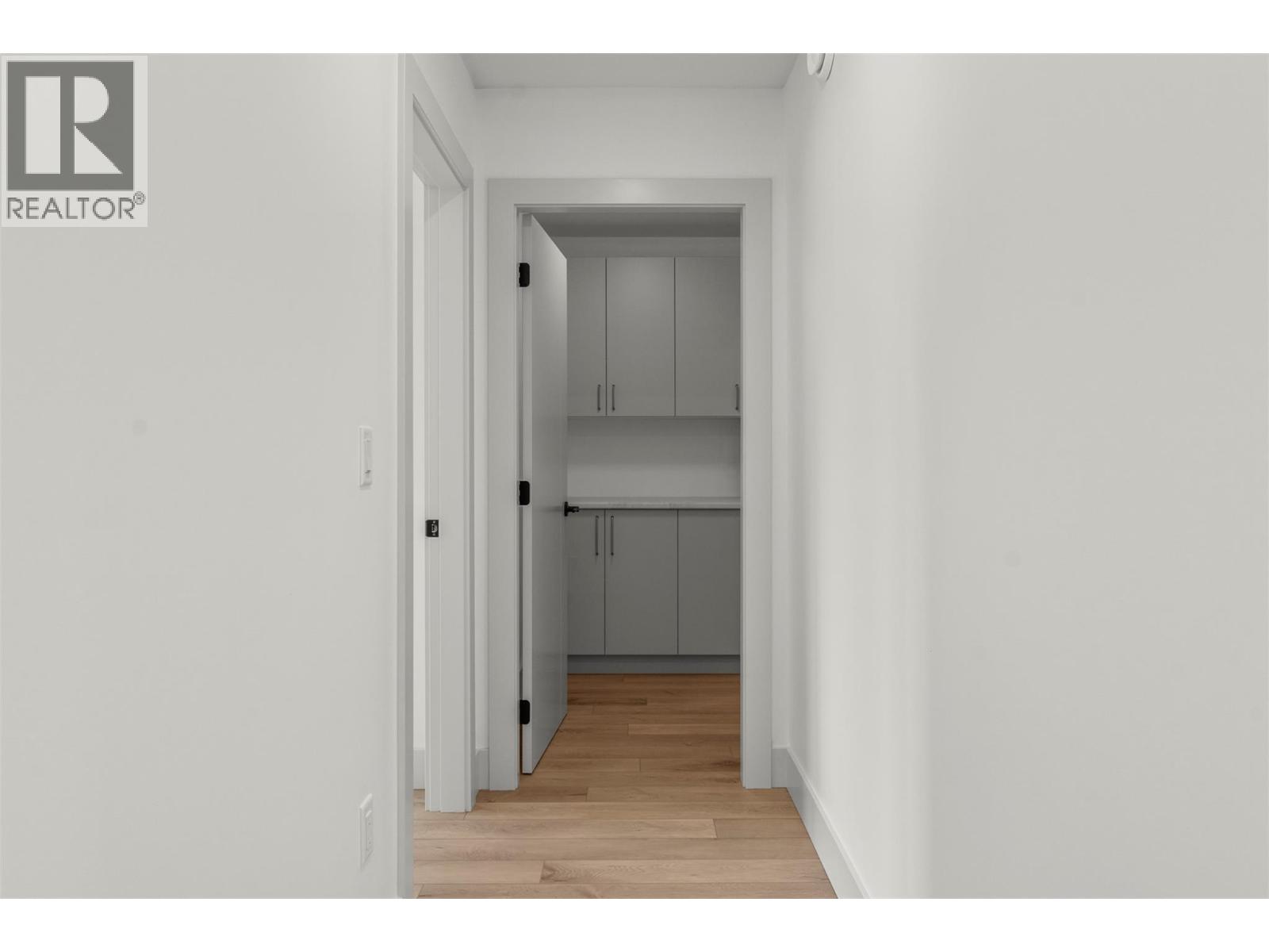 2345 Patterson Avenue Unit# 101, Armstrong