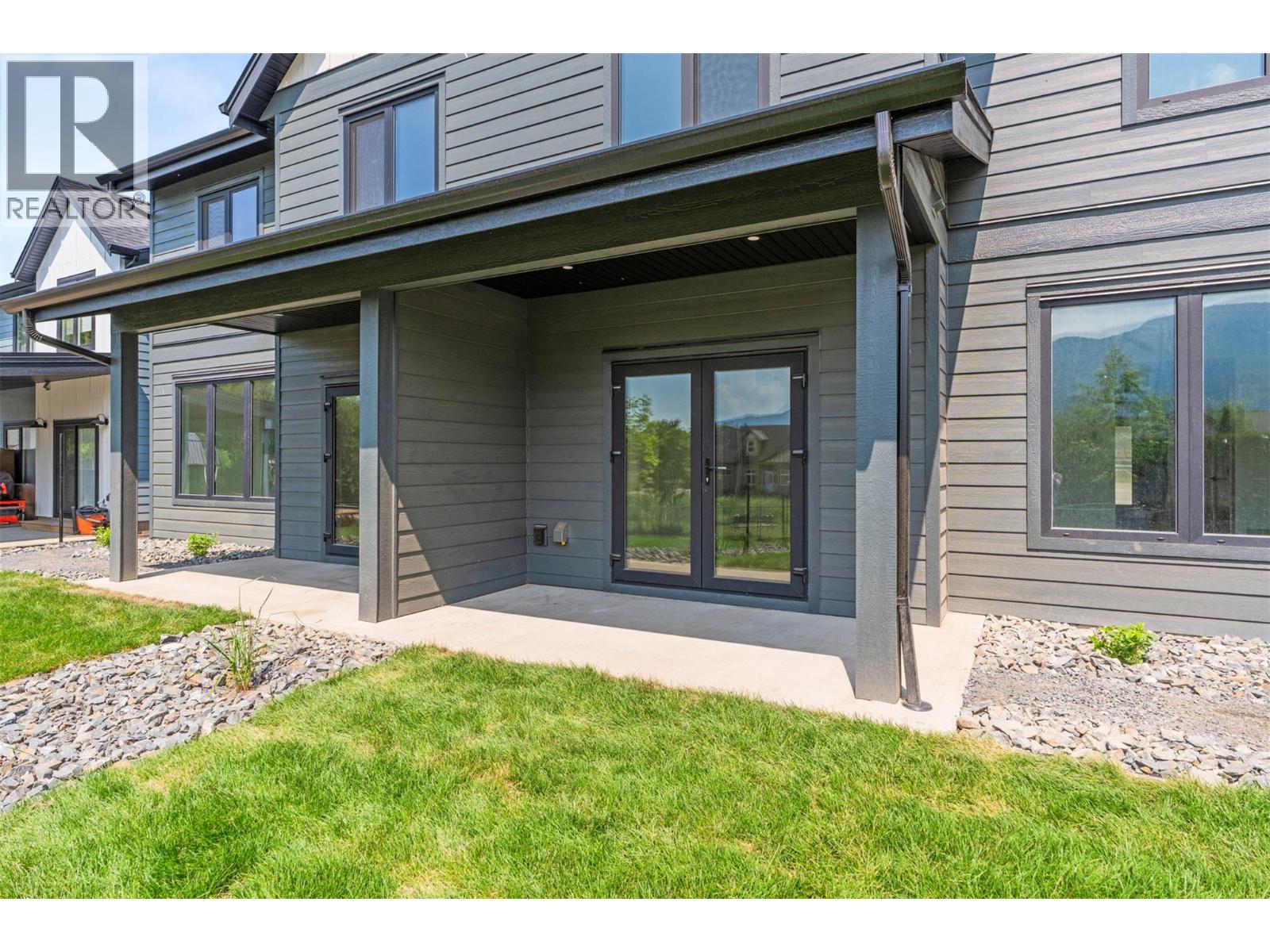 2345 Patterson Avenue Unit# 101, Armstrong