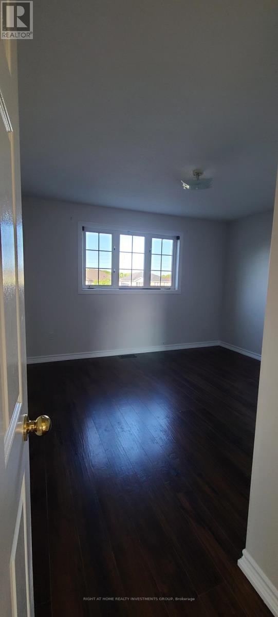 Multi-family House for Sale in  LANG DRIVE Barrie (Northwest) 