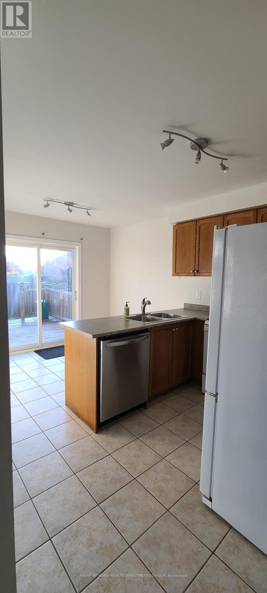 Multi-family House for Sale in  LANG DRIVE Barrie (Northwest) 