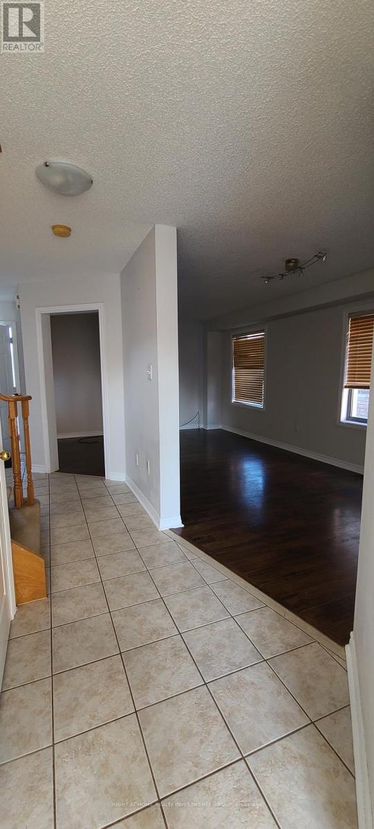 Multi-family House for Sale in  LANG DRIVE Barrie (Northwest) 