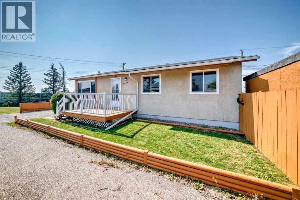 Single Family House Bungalow for Sale in  Olympia Crescent SE Ogden Calgary 