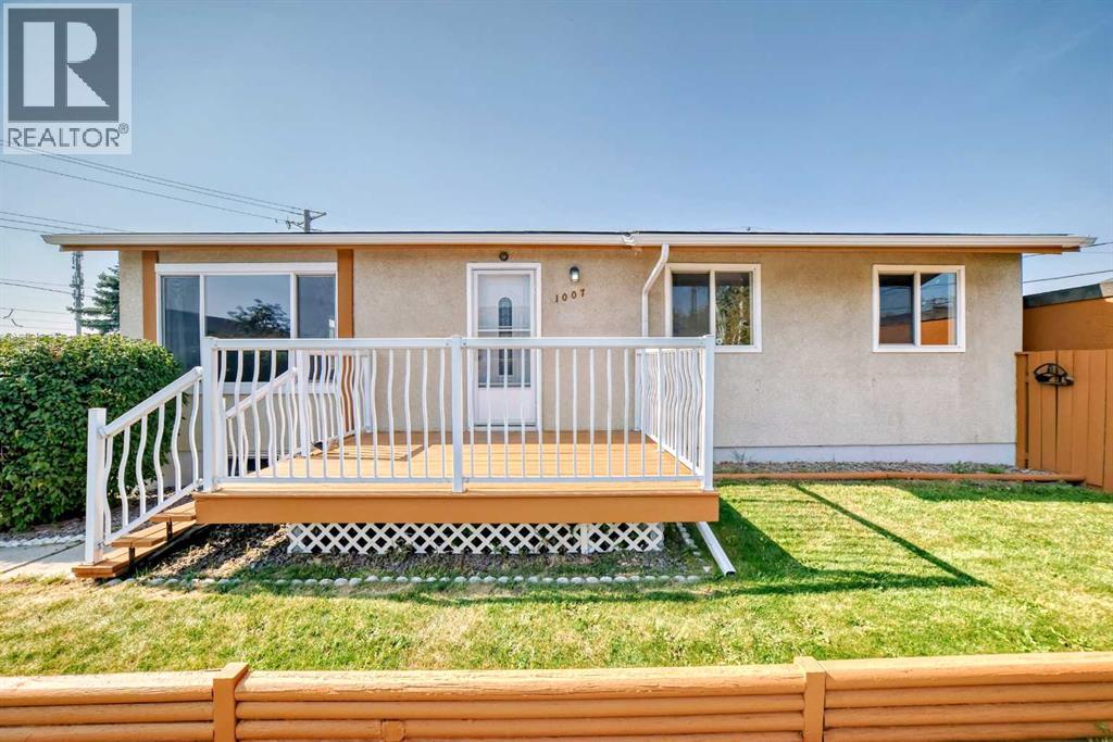 Single Family House Bungalow for Sale in  Olympia Crescent SE Ogden Calgary 