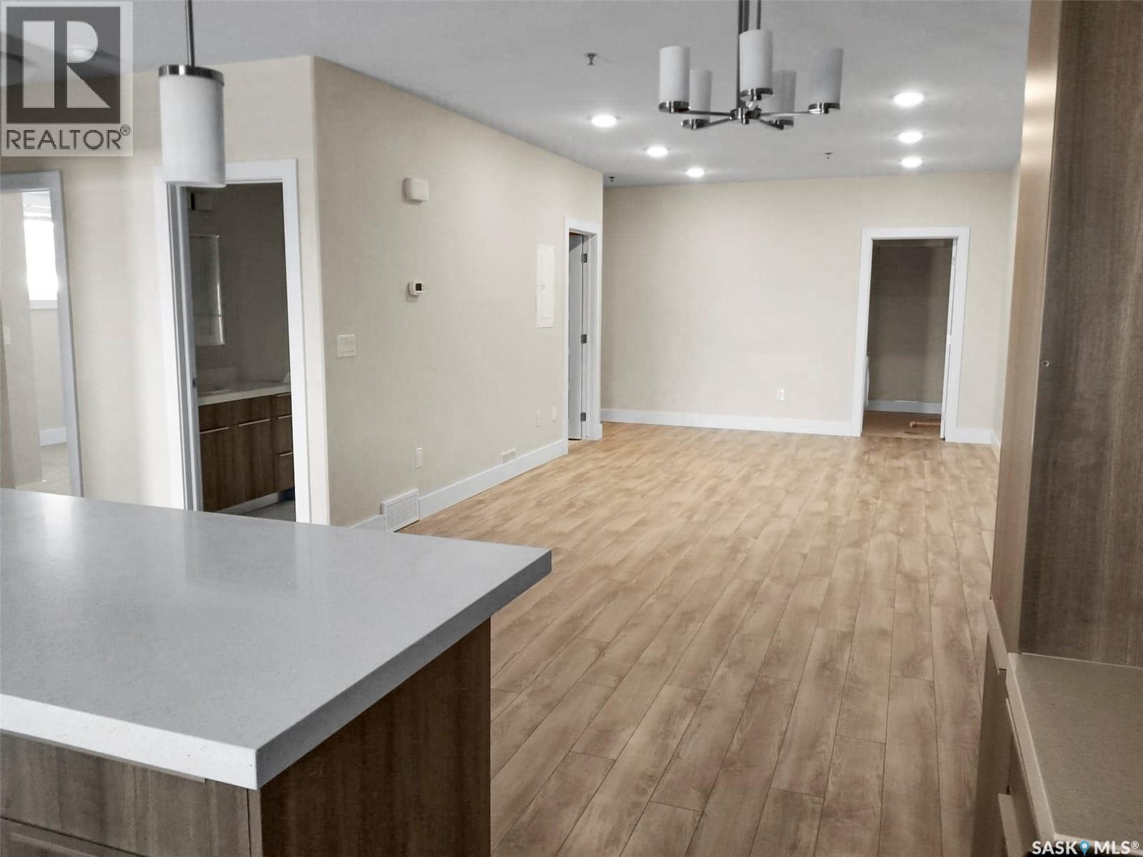 1-4 316 3RD STREET W - 10