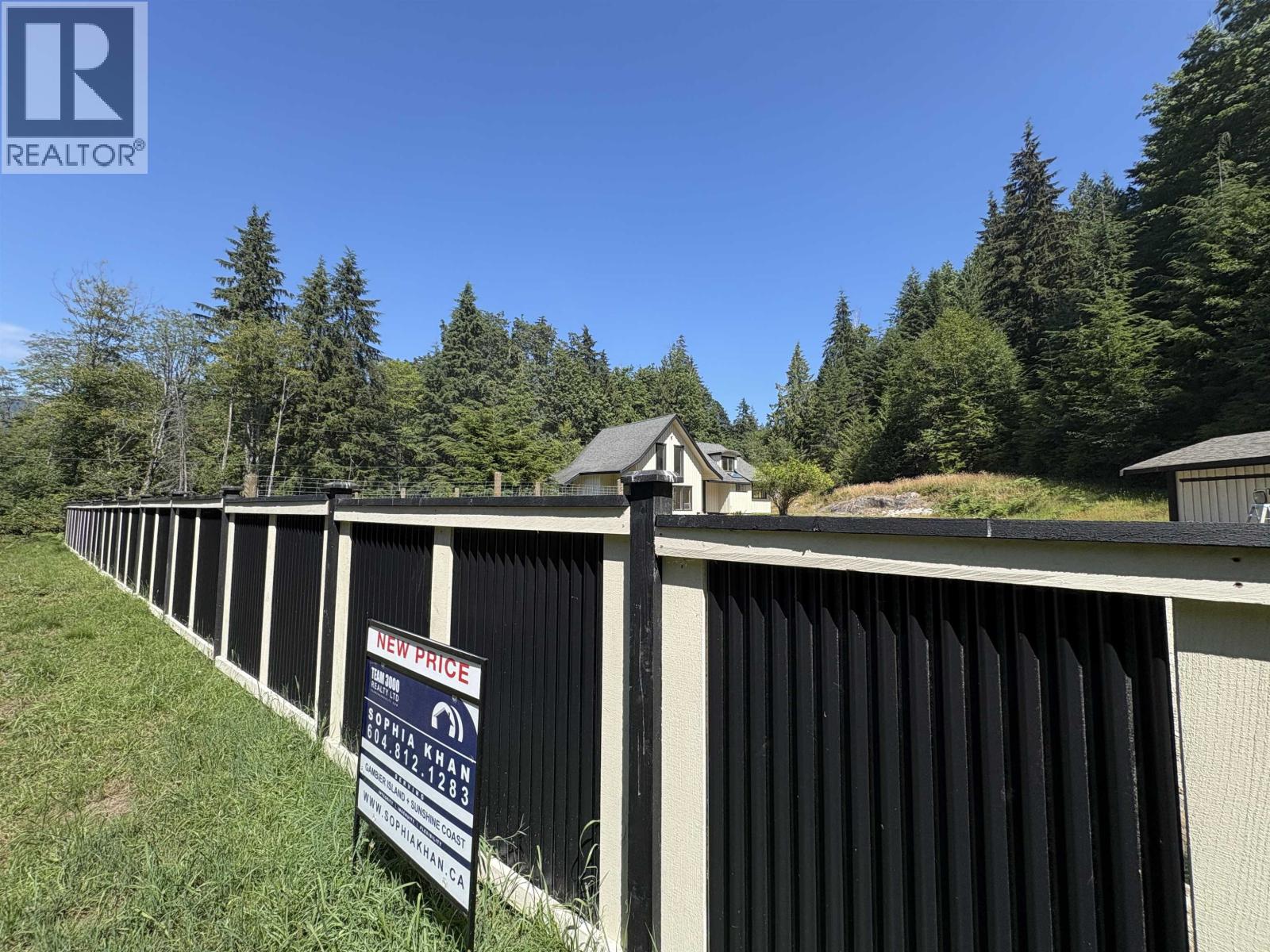 650a DULCIE ROAD, Gambier Island