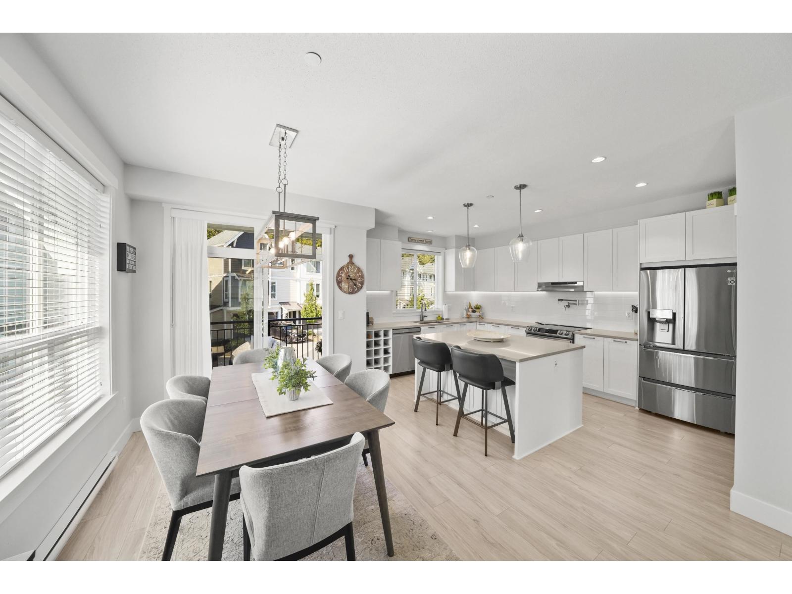 115 8335 NELSON STREET, Mission