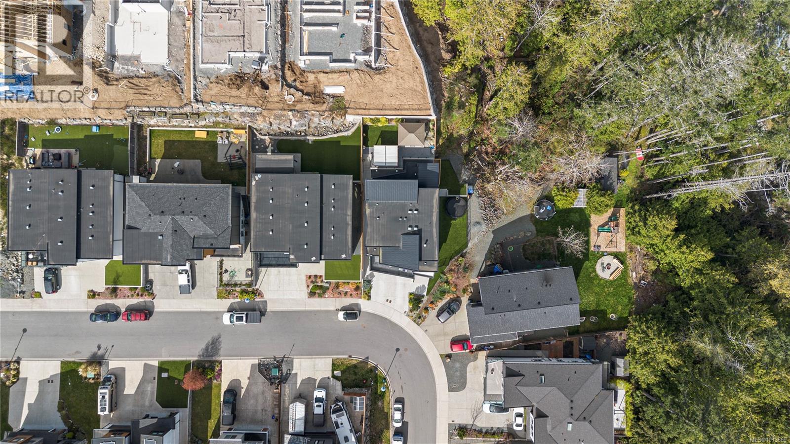  1046 Golden Spire Crescent, Langford