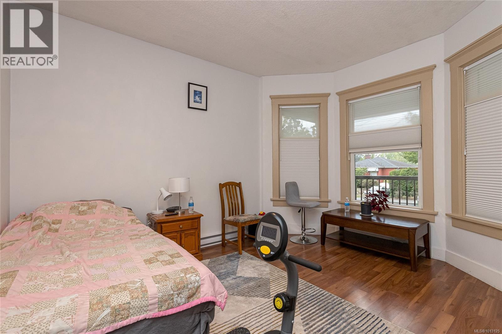 Single Family House Character for Sale in  Quadra St Victoria 