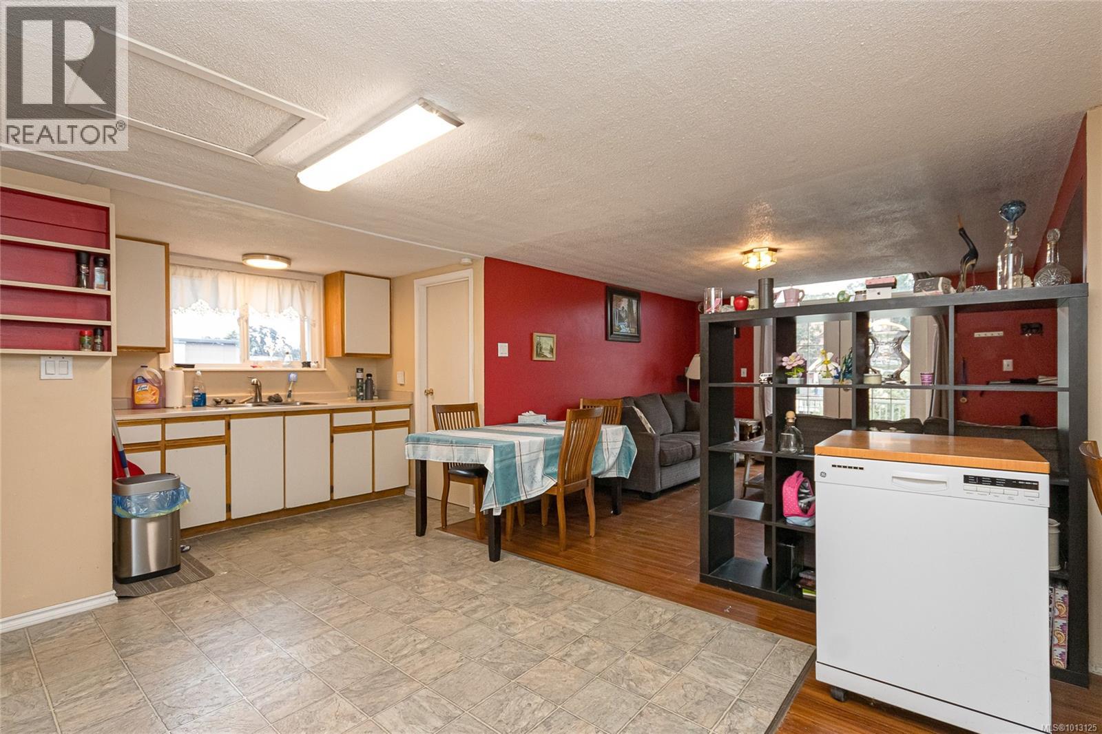 Single Family House Character for Sale in  Quadra St Victoria 