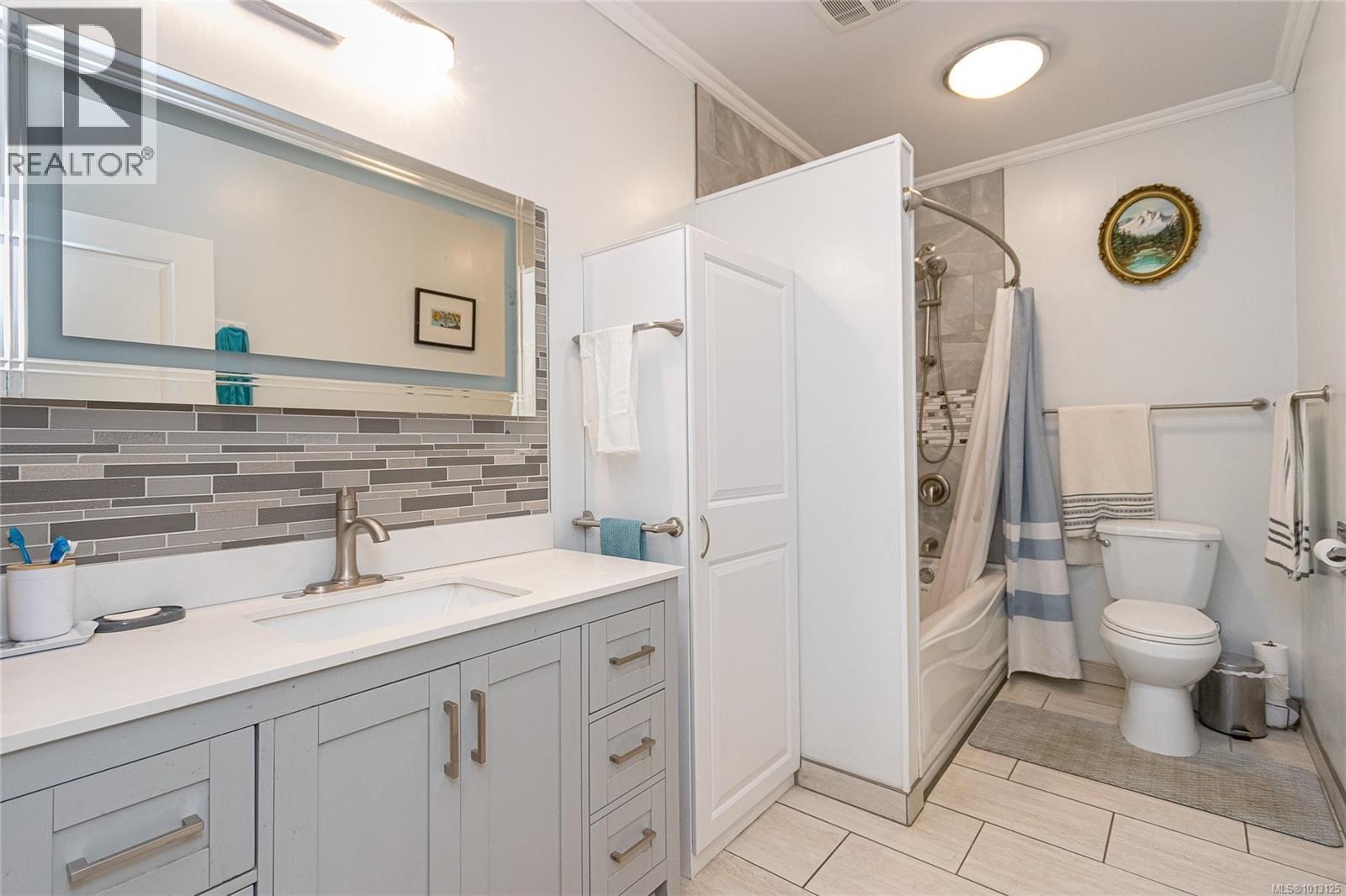 Single Family House Character for Sale in  Quadra St Victoria 