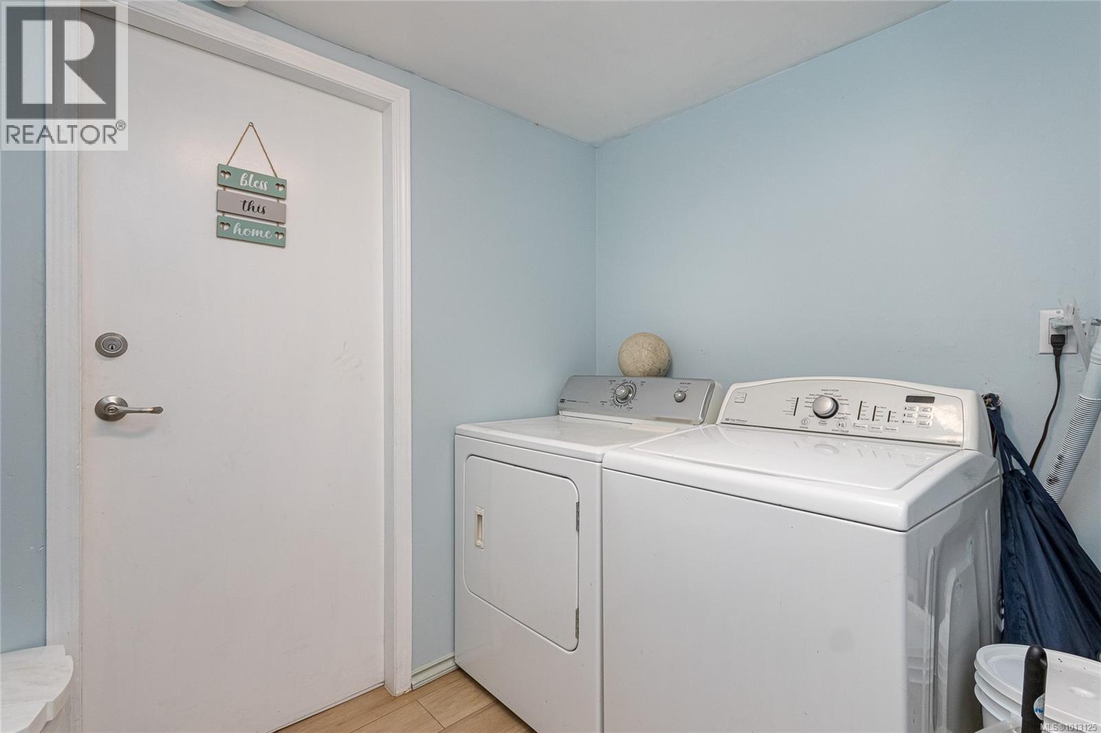 Single Family House Character for Sale in  Quadra St Victoria 
