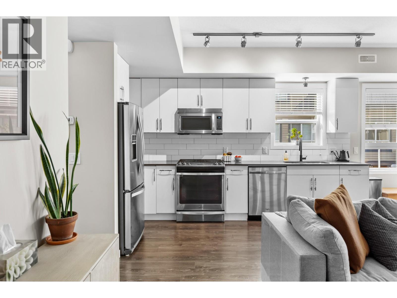 1 680 Old Meadows Road, Kelowna