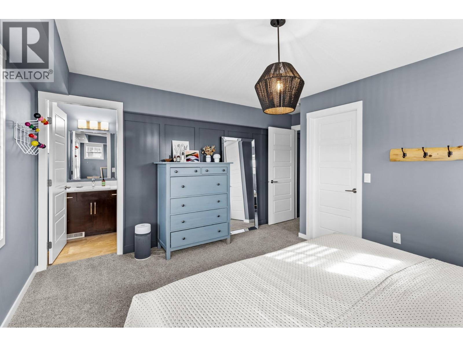 1 680 Old Meadows Road, Kelowna