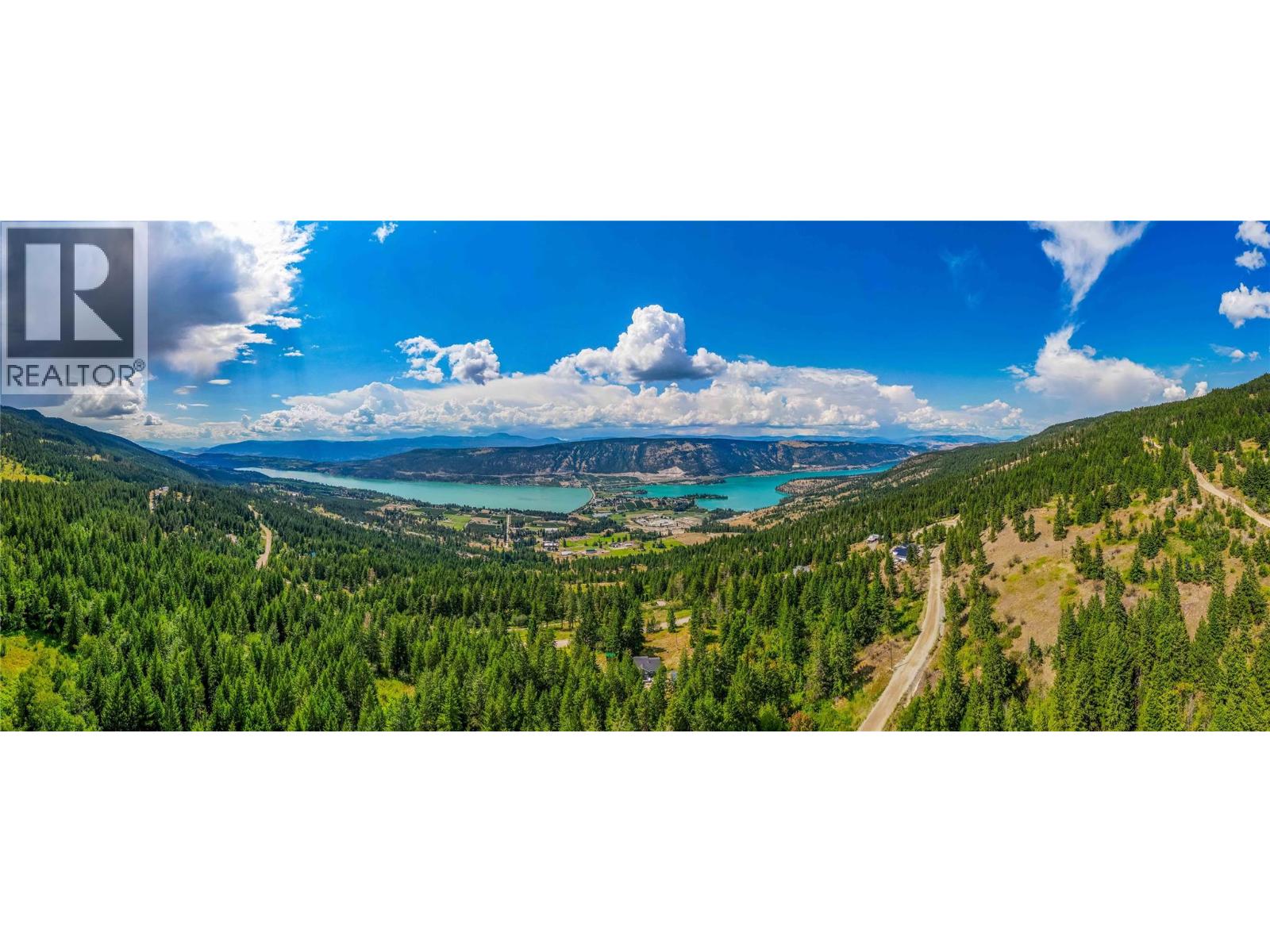  6051 Oyama Lake Road, Oyama