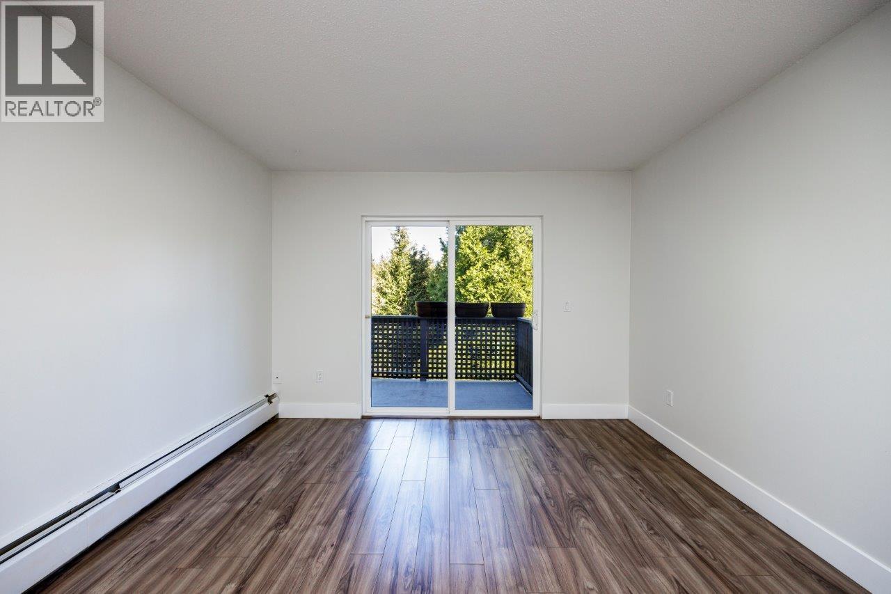 156 200 WESTHILL PLACE, Port Moody