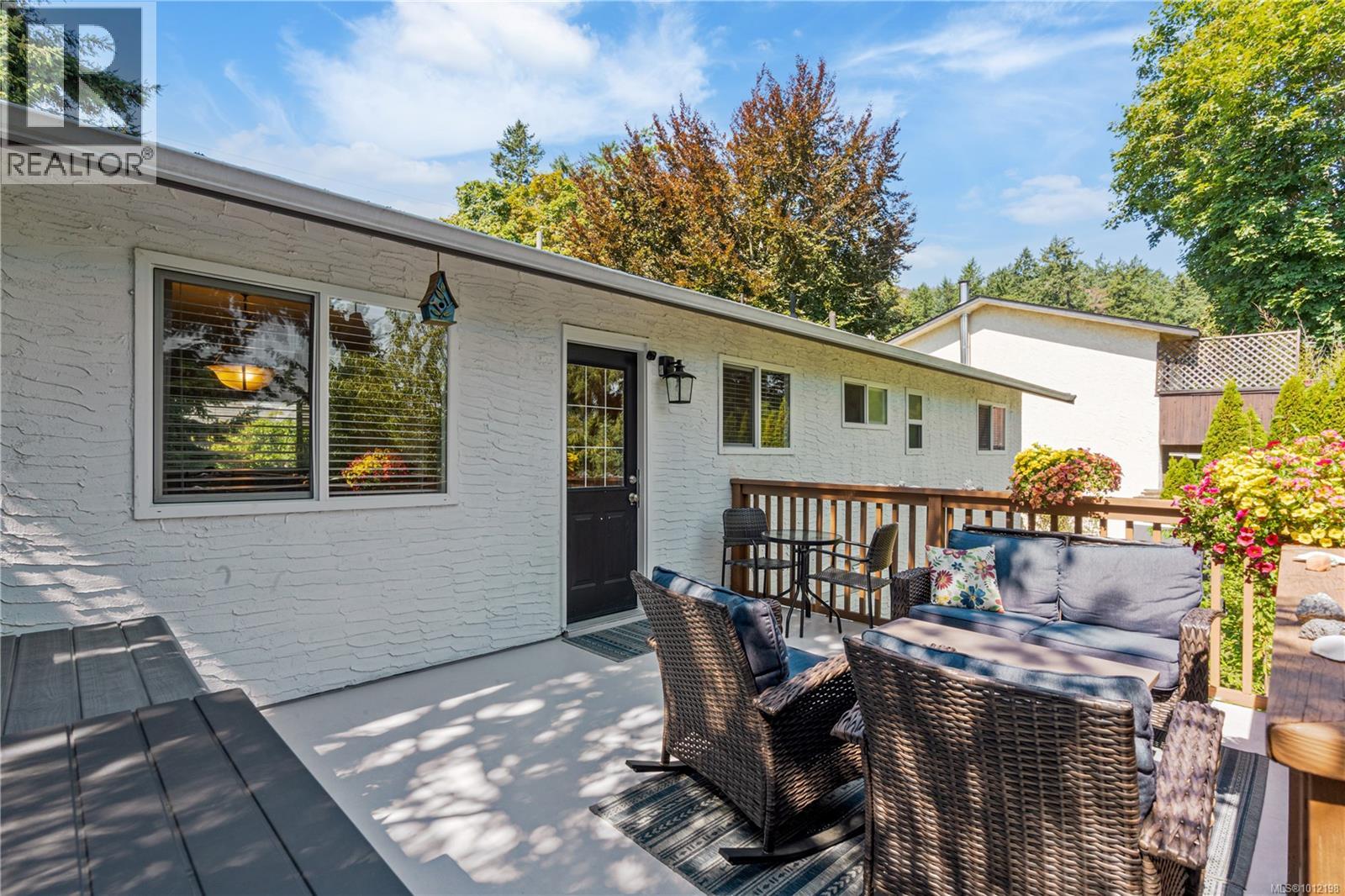  4343 Cedar Hill Road, Saanich