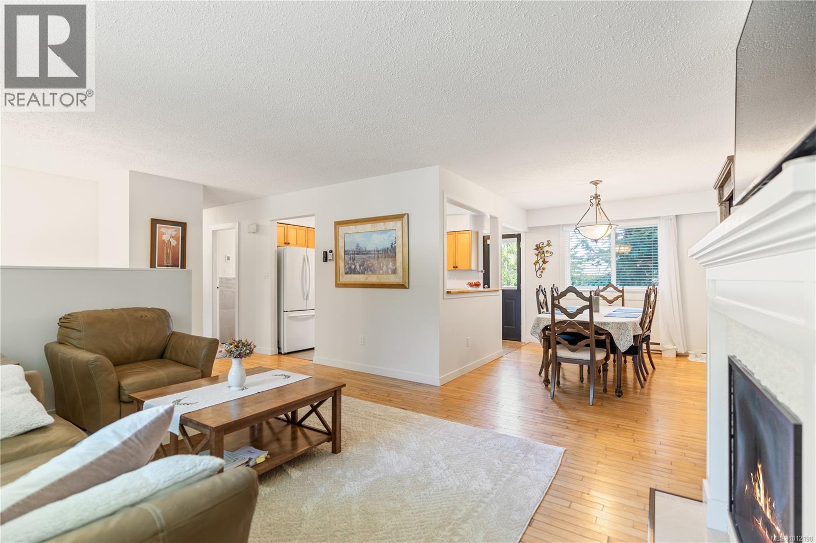  4343 Cedar Hill Road, Saanich