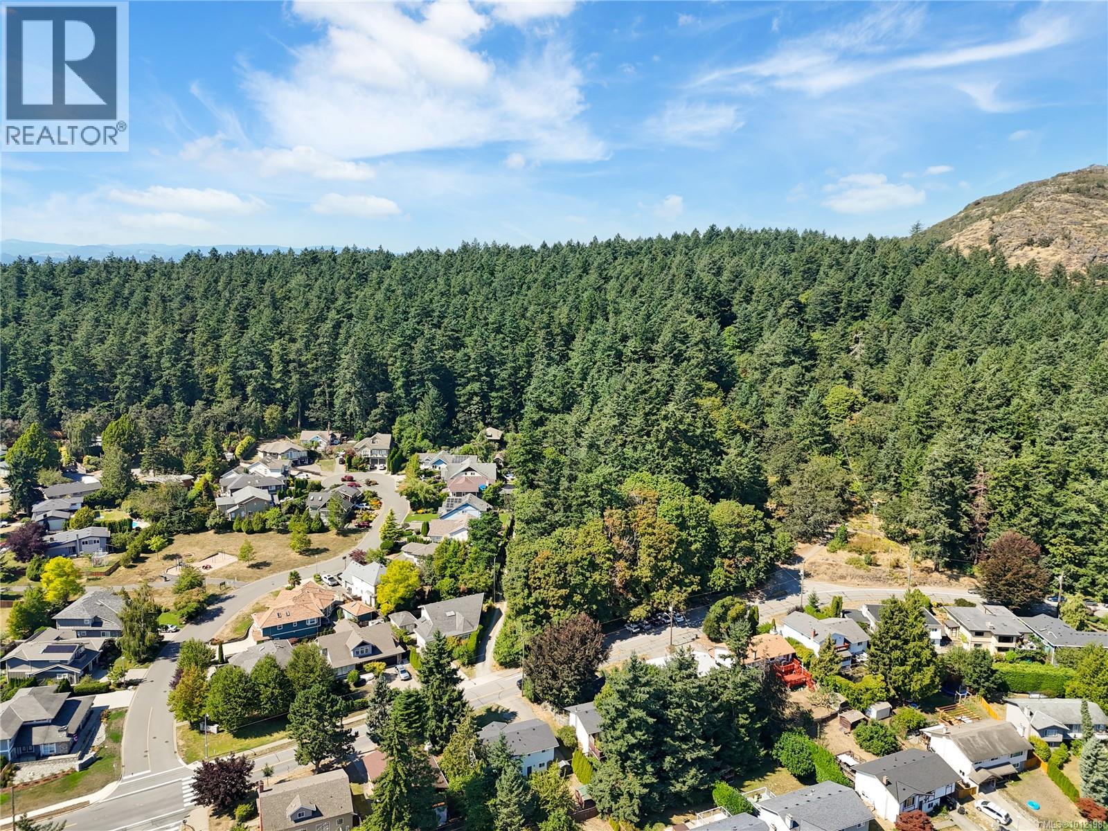  4343 Cedar Hill Road, Saanich