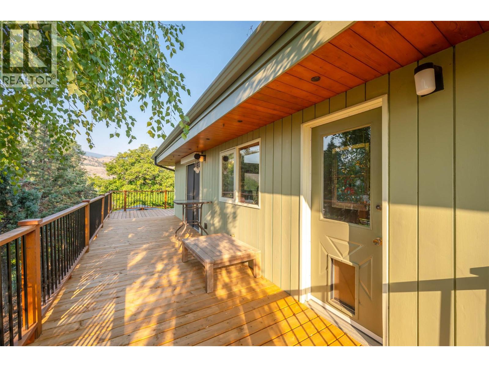 975 Heron Court, Oliver