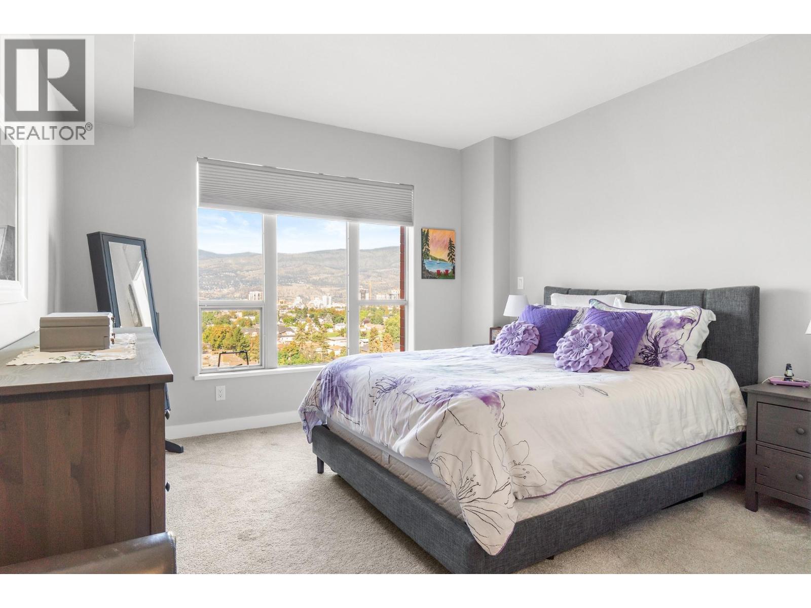 1203 1160 Bernard Avenue, Kelowna