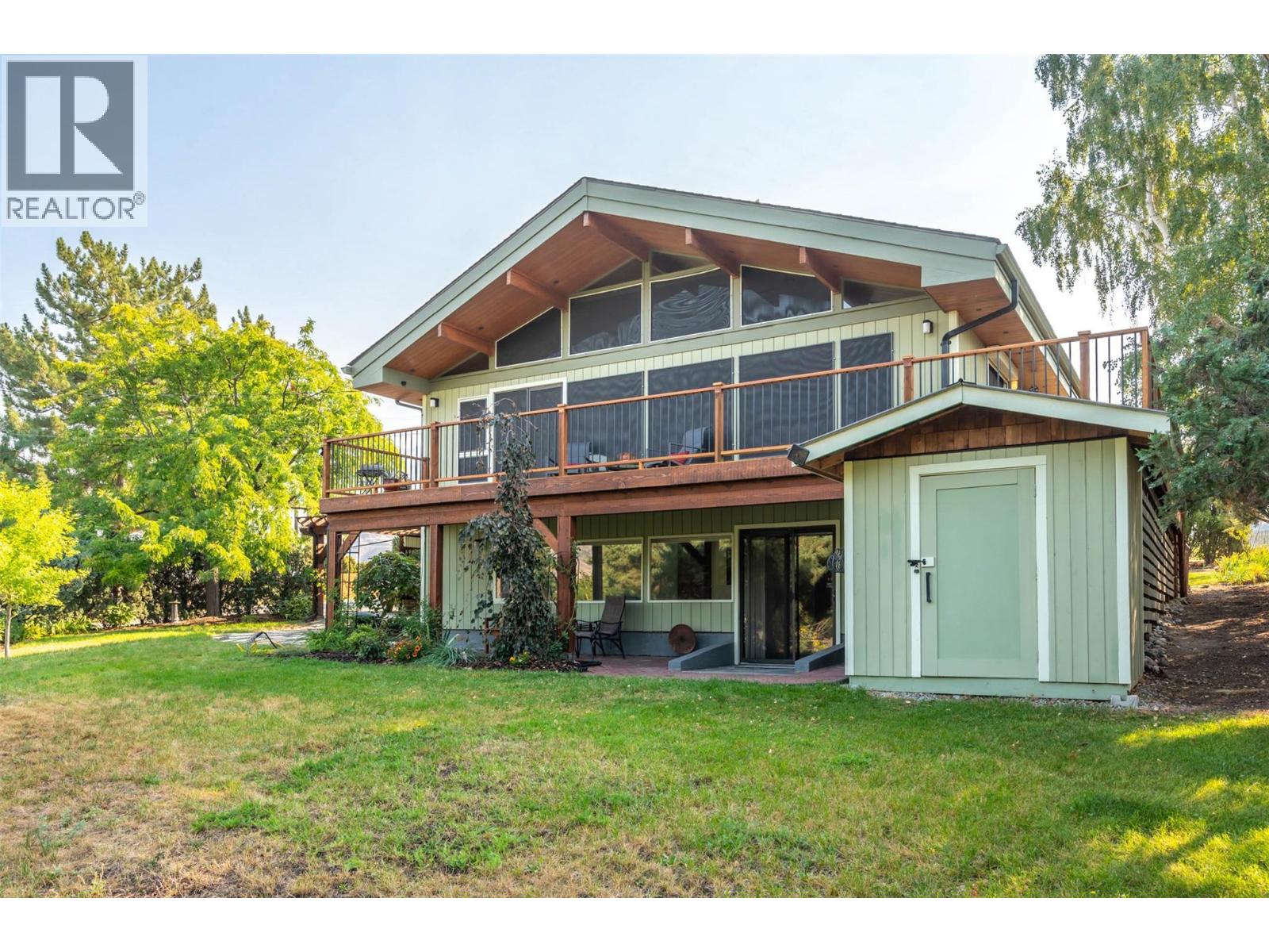 975 Heron Court, Oliver