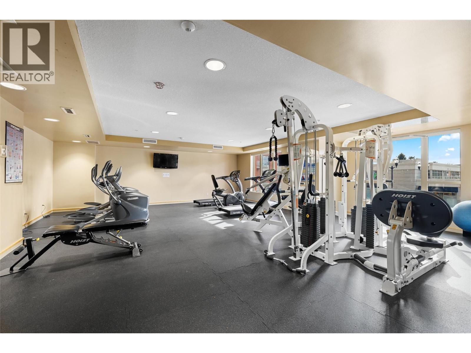 1203 1160 Bernard Avenue, Kelowna