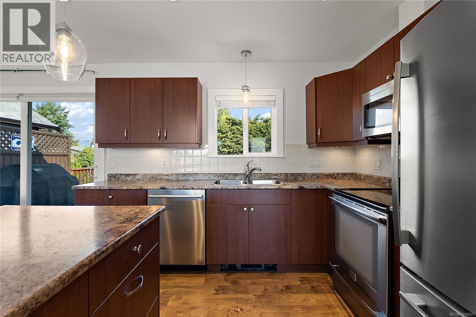 2178 Mills Rd, Sidney