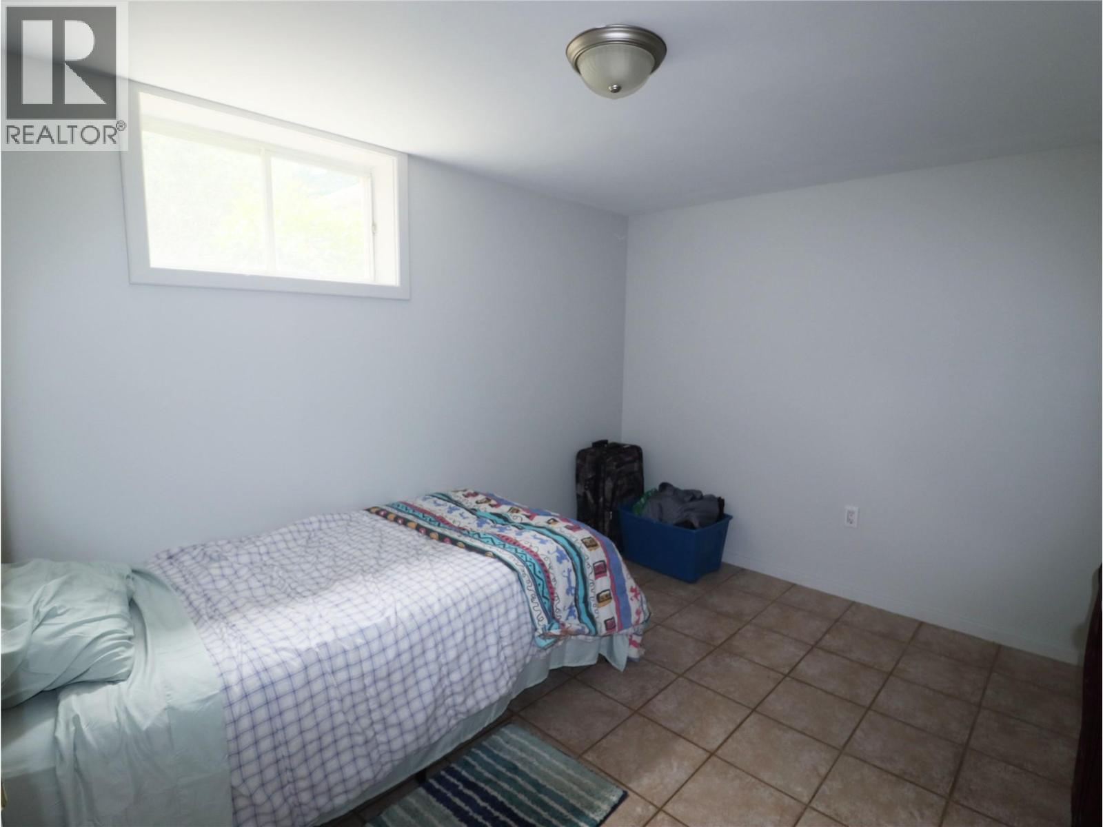 510 CARSON Road, Grand Forks