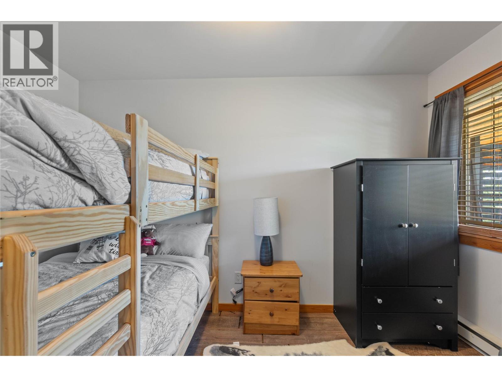 5015 Snowbird Way Unit# 2, Big White