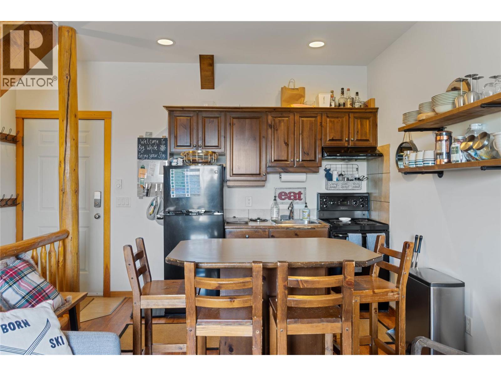 5015 Snowbird Way Unit# 2, Big White