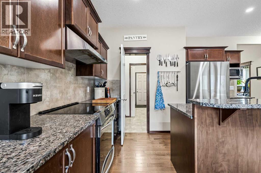 22 West Pointe Manor, Cochrane