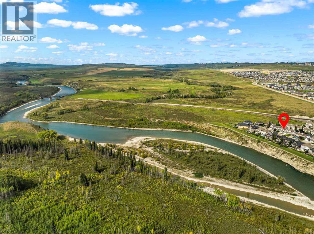 22 West Pointe Manor, Cochrane