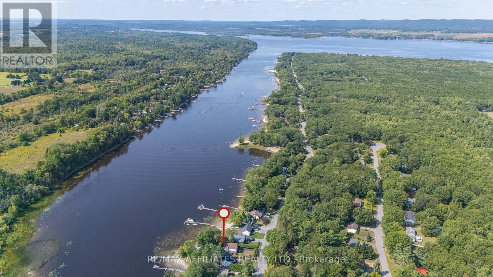 Private Waterfront w/Sandy Beach & Dock
